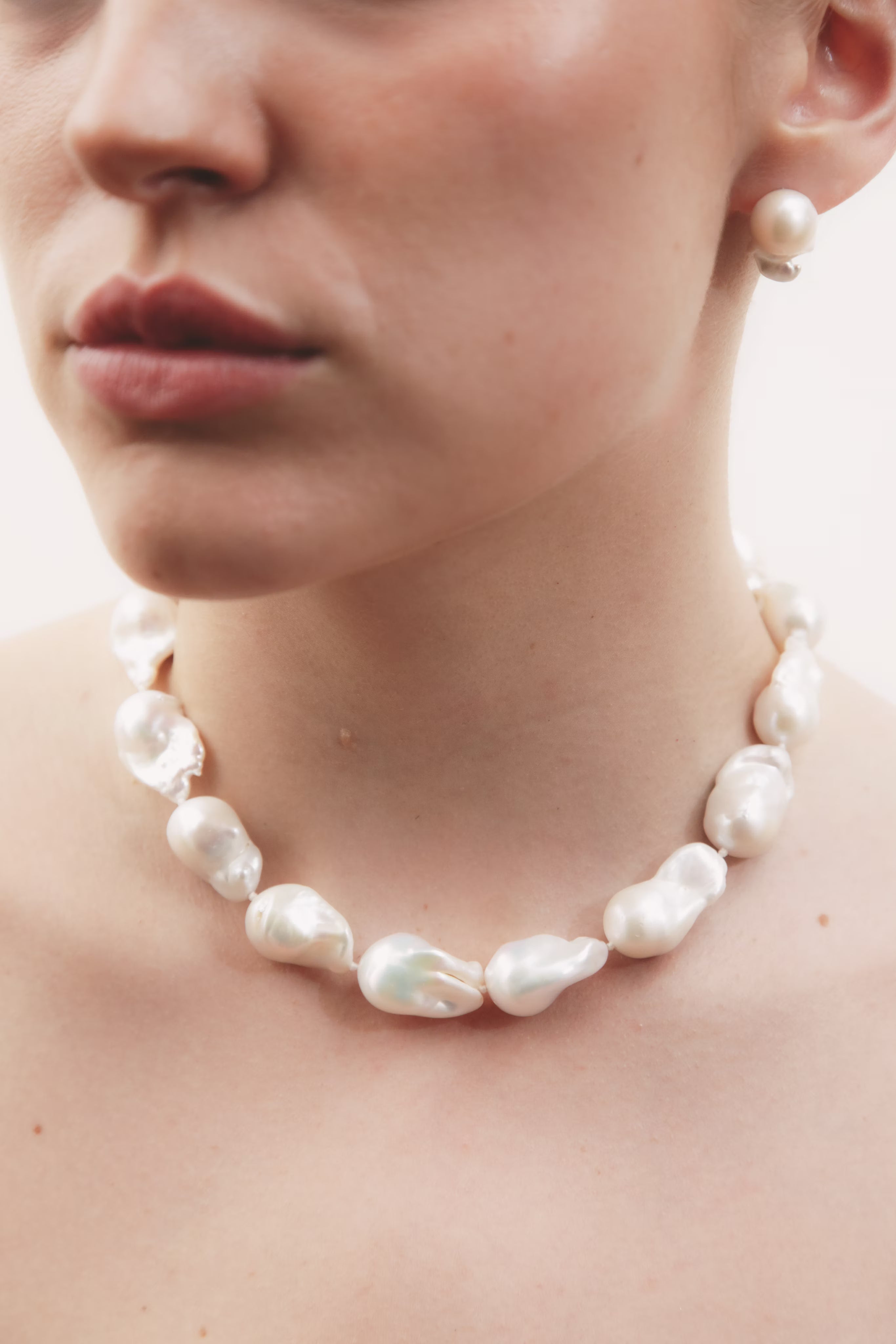 Ondine | Grand Baroque Pearl Necklace in Cream